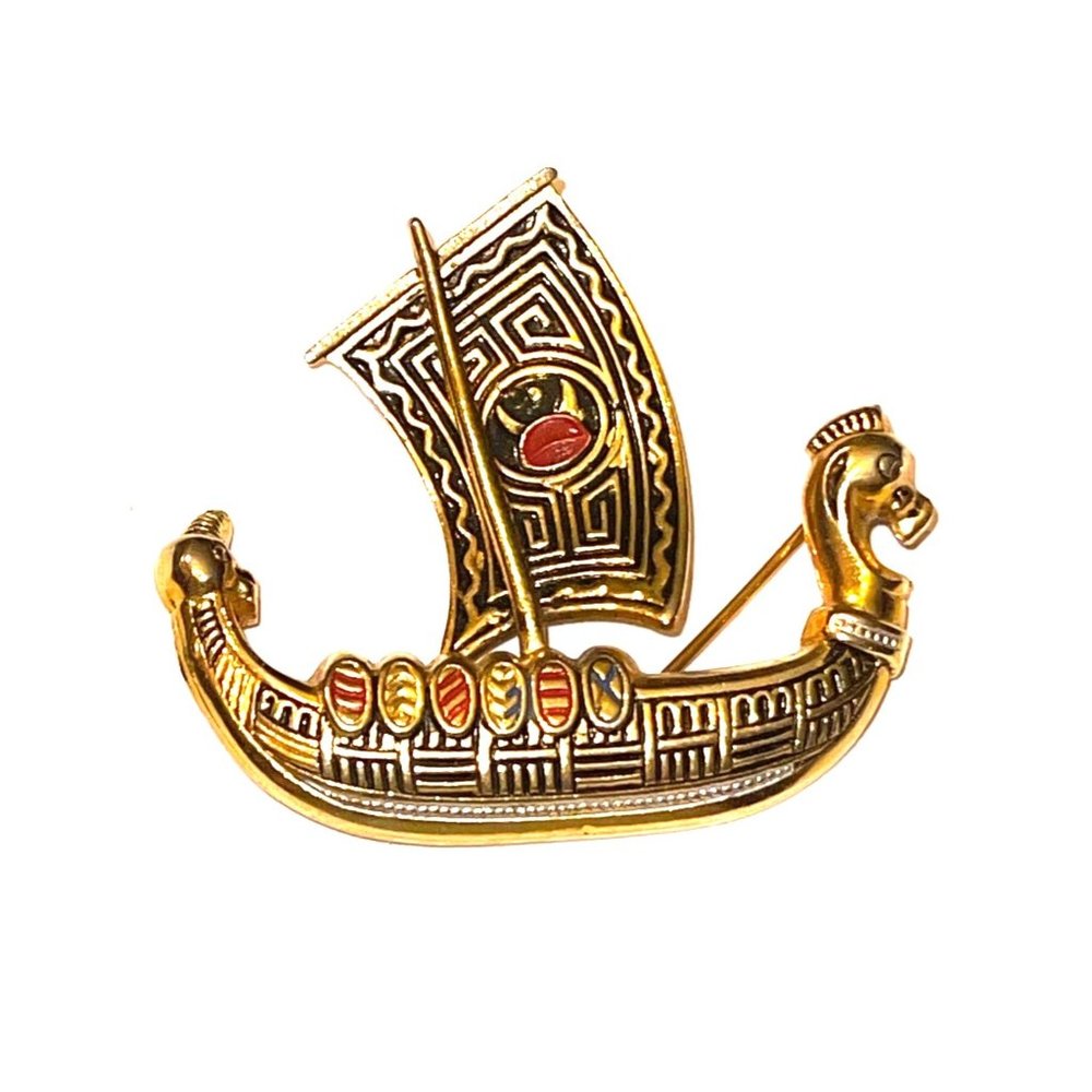 Beautiful Ornamental Ship Elegantly Detailed Spanish Brooch Gold Tone Black